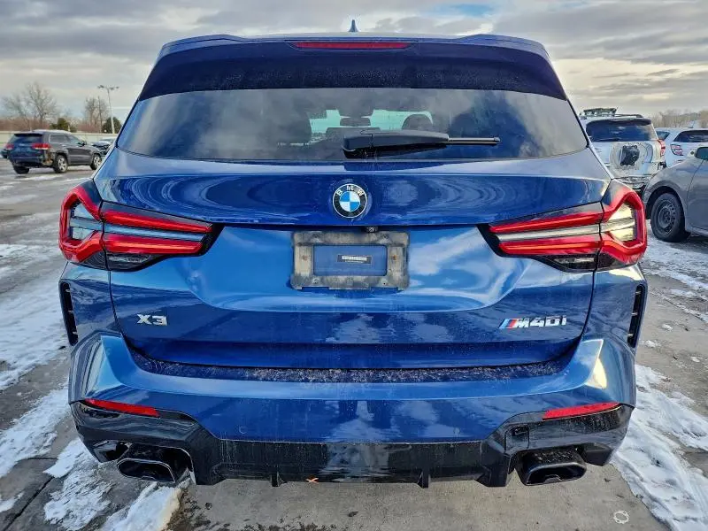 2022 BMW X3 M40I  