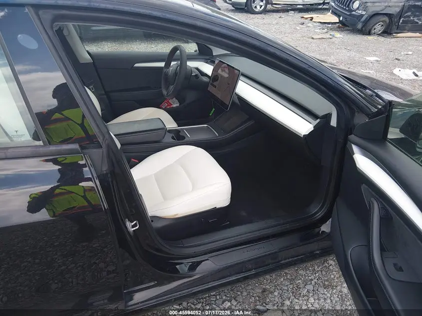 2021 TESLA MODEL 3 STANDARD RANGE PLUS REAR-WHEEL DRIVE