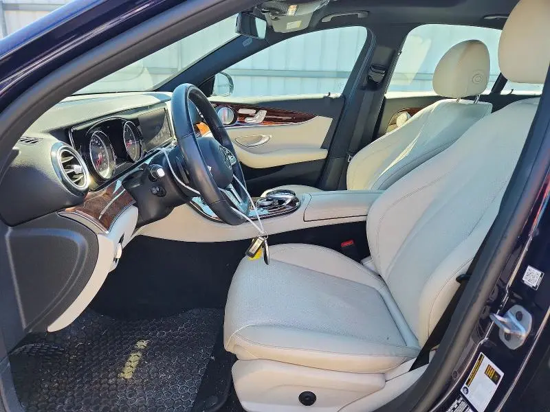 2019 MERCEDES-BENZ E 300 4MATIC  