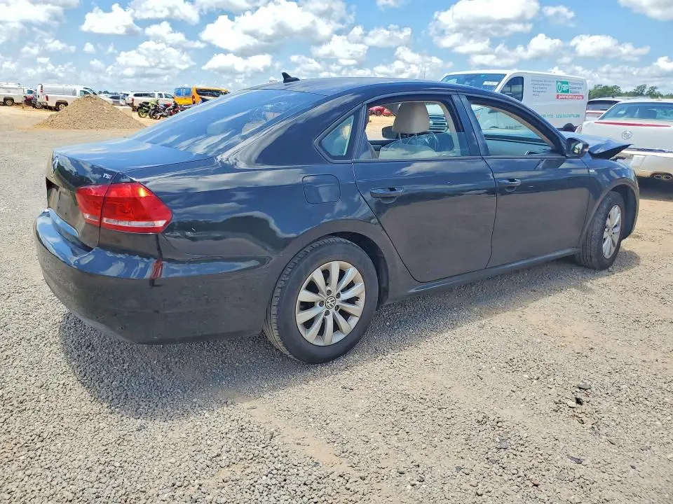 2014 VOLKSWAGEN PASSAT S  