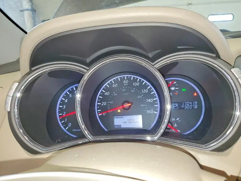 2011 NISSAN MURANO S  