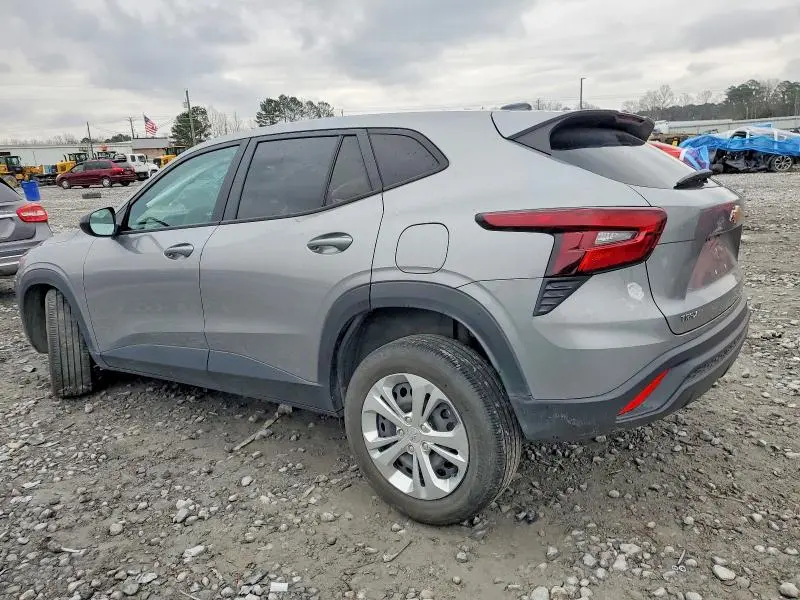 2024 CHEVROLET TRAX LS  