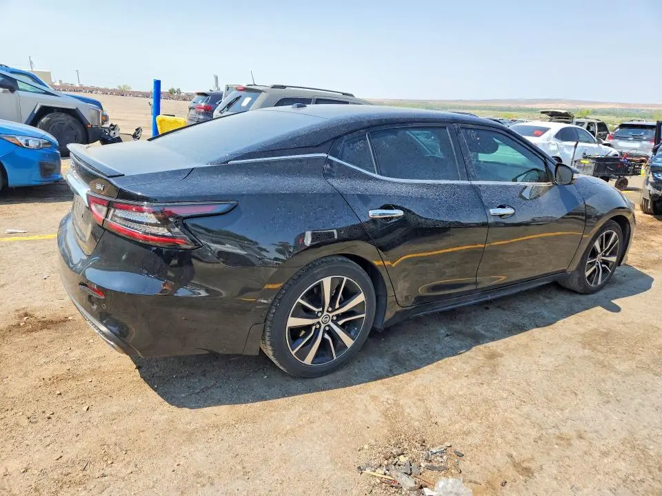 2021 NISSAN MAXIMA SV  