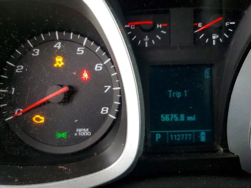 2011 CHEVROLET EQUINOX LT  