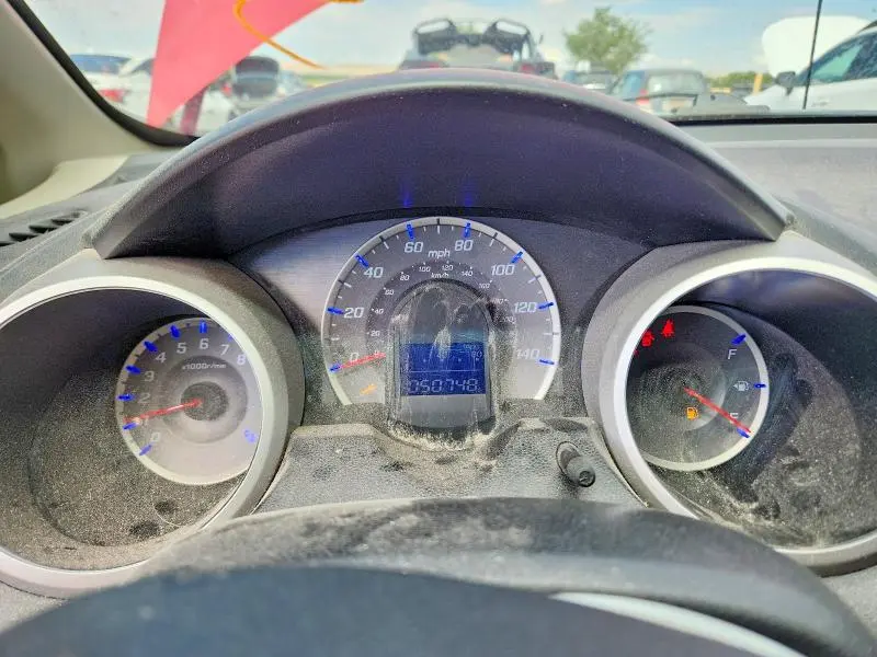 2013 HONDA FIT   