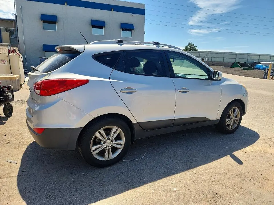 2012 HYUNDAI TUCSON GLS  
