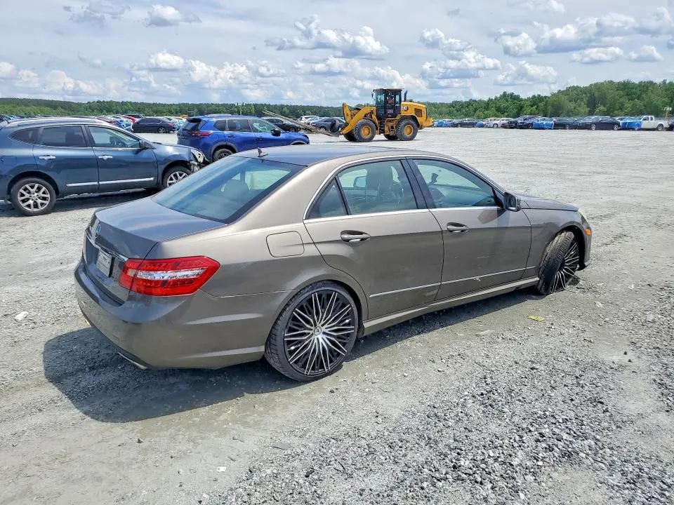 2010 MERCEDES-BENZ E 350  