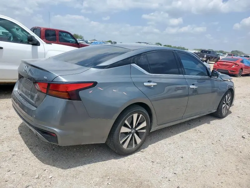 2019 NISSAN ALTIMA SL  