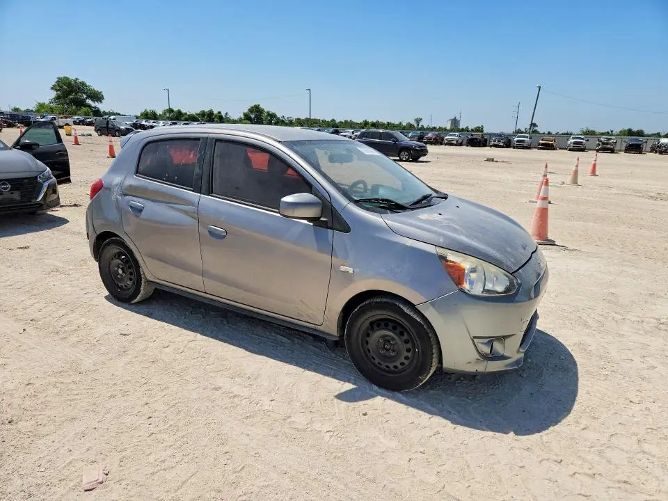 2015 MITSUBISHI MIRAGE DE  