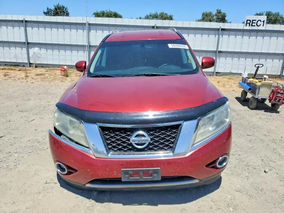 2016 NISSAN PATHFINDER SV  