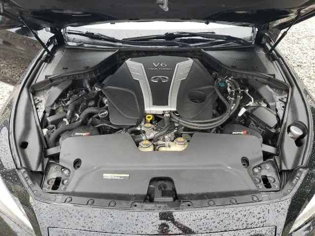 2016 INFINITI Q50 RED SPORT 400  