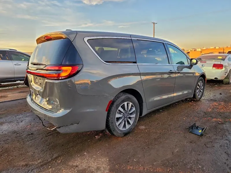 2022 CHRYSLER PACIFICA HYBRID TOURING L  