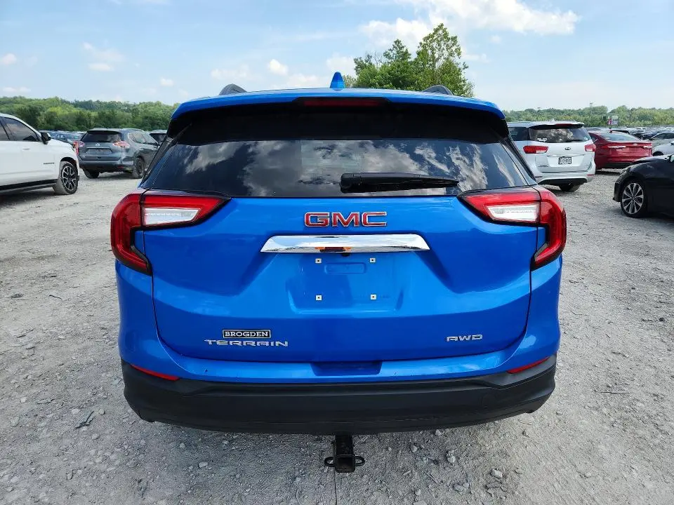 2024 GMC TERRAIN SLE  