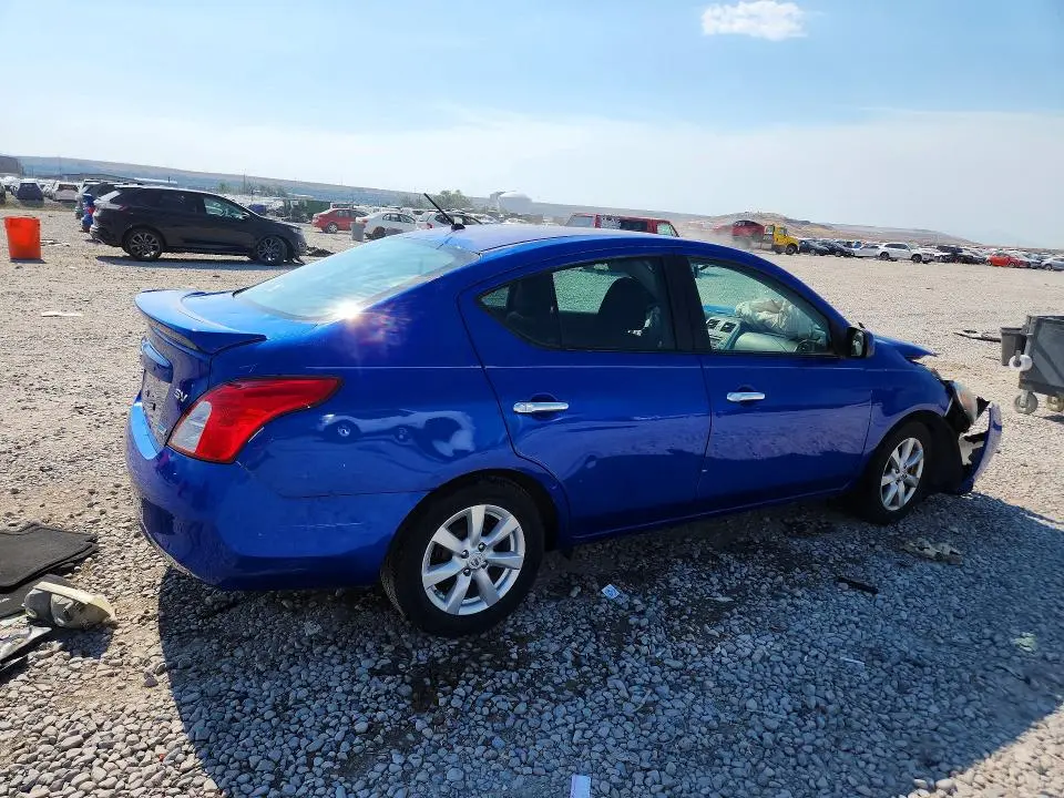 2014 NISSAN VERSA 1.6 SV  