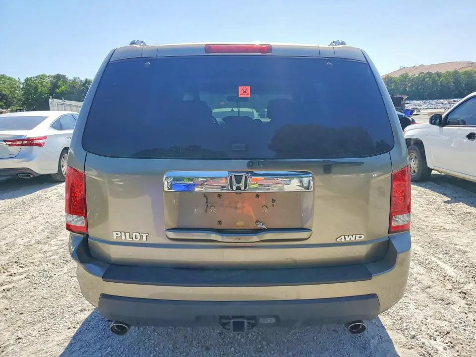 2011 HONDA PILOT EXLN  