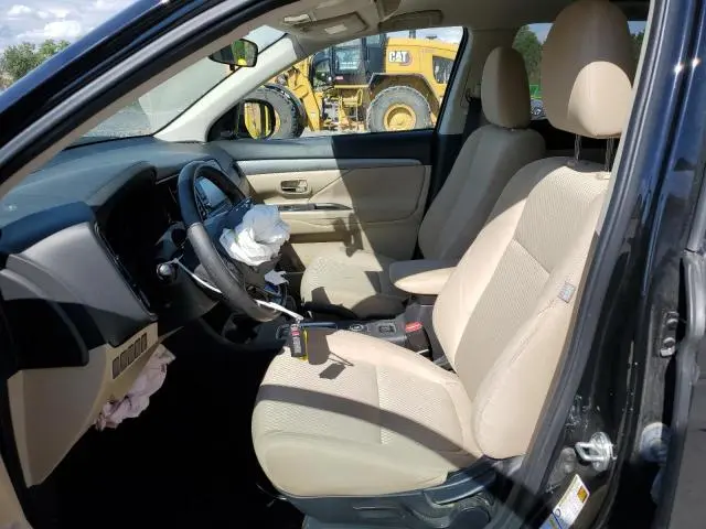 2016 MITSUBISHI OUTLANDER SE