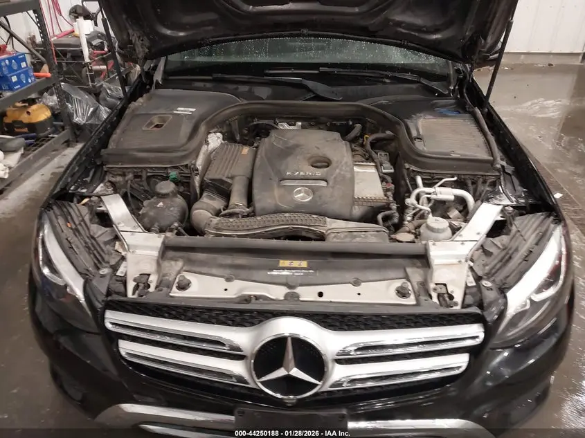 2019 MERCEDES-BENZ GLC 350E 4MATIC