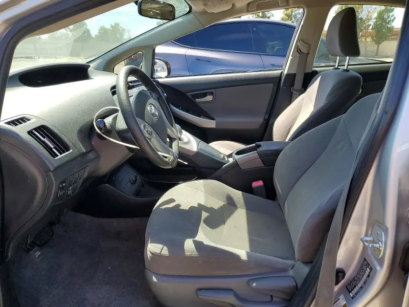 2013 TOYOTA PRIUS THREE  