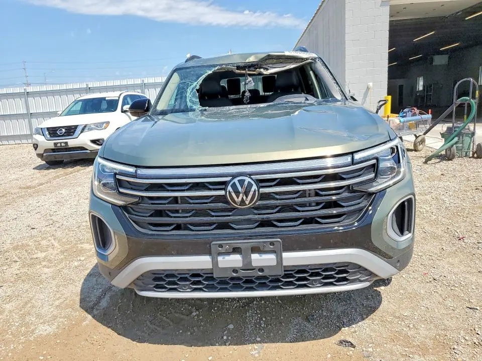 2024 VOLKSWAGEN ATLAS PEAK EDITION SEL  