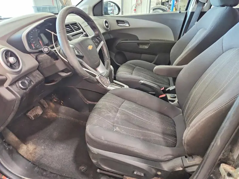 2020 CHEVROLET SONIC LT  