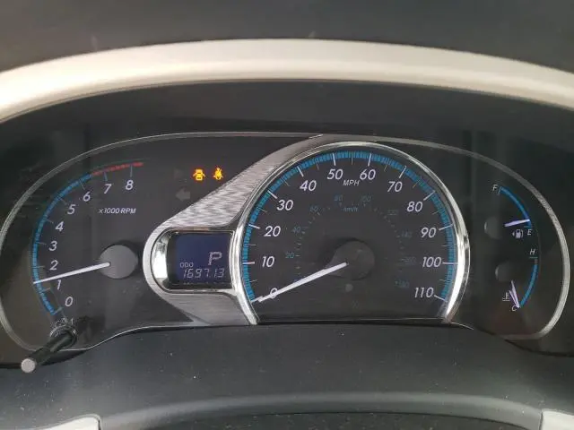 2011 TOYOTA SIENNA XLE
