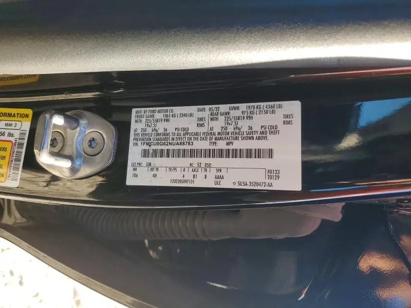 2022 FORD ESCAPE SE  