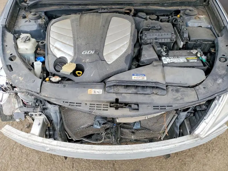 2013 HYUNDAI AZERA BASE  