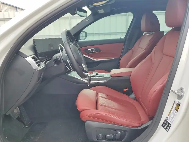 2024 BMW 330XI   