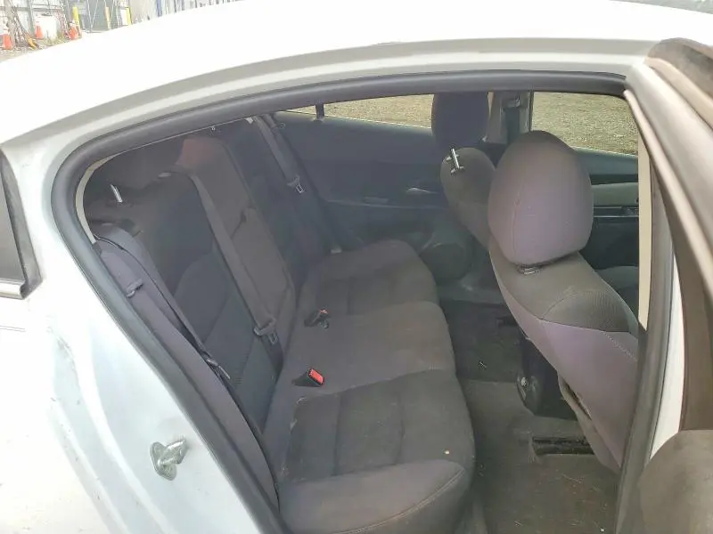 2013 CHEVROLET CRUZE LT  