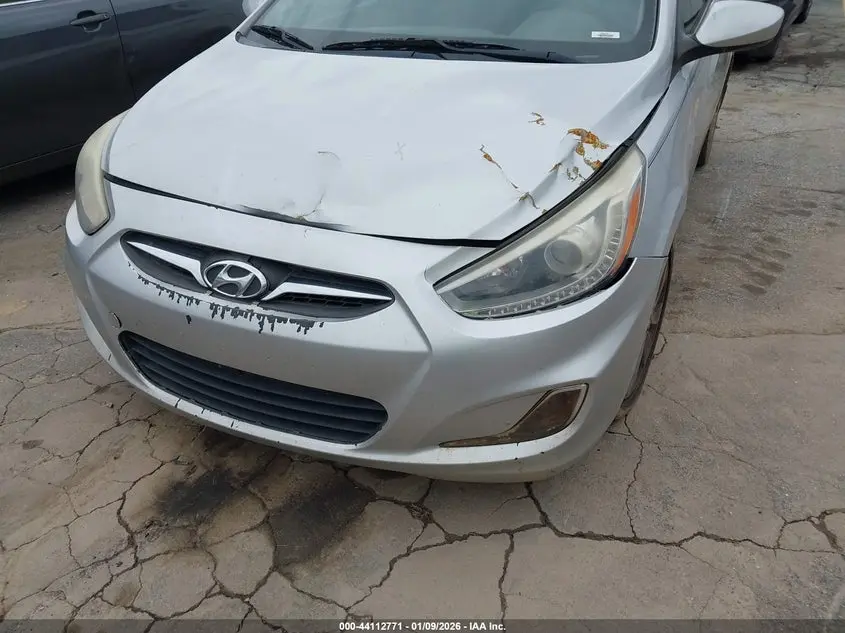 2014 HYUNDAI ACCENT GLS