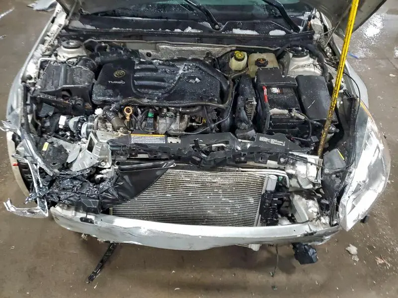 2011 BUICK REGAL CXL  