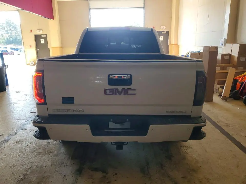 2018 GMC SIERRA K1500 DENALI  