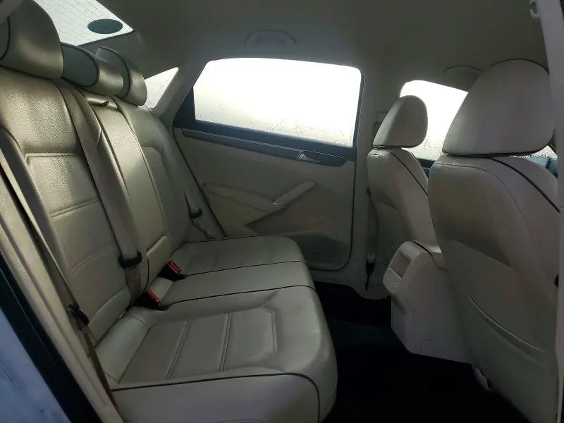 2018 VOLKSWAGEN PASSAT S  