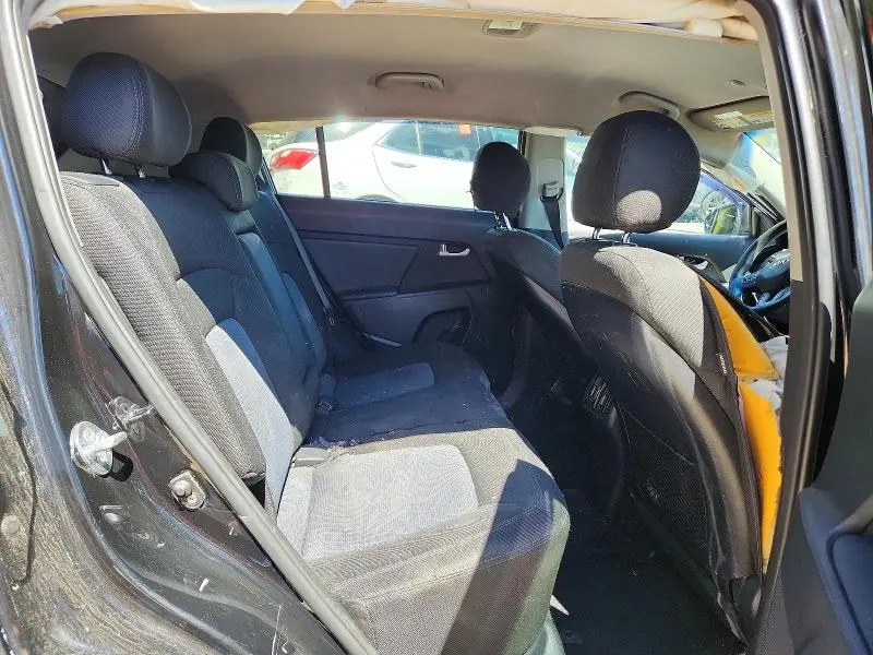 2016 KIA SPORTAGE LX  