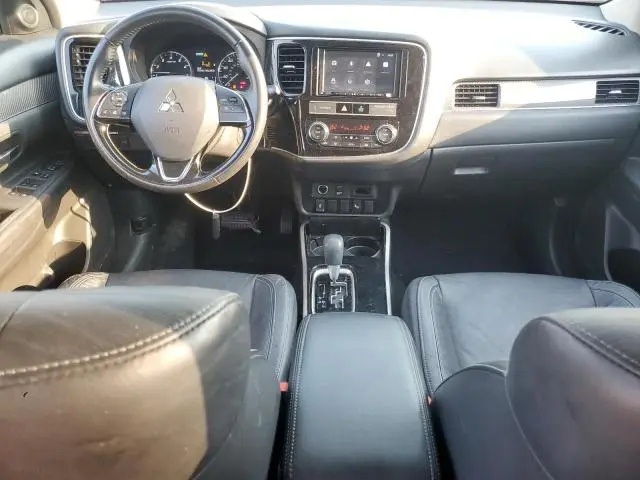 2019 MITSUBISHI OUTLANDER SE  