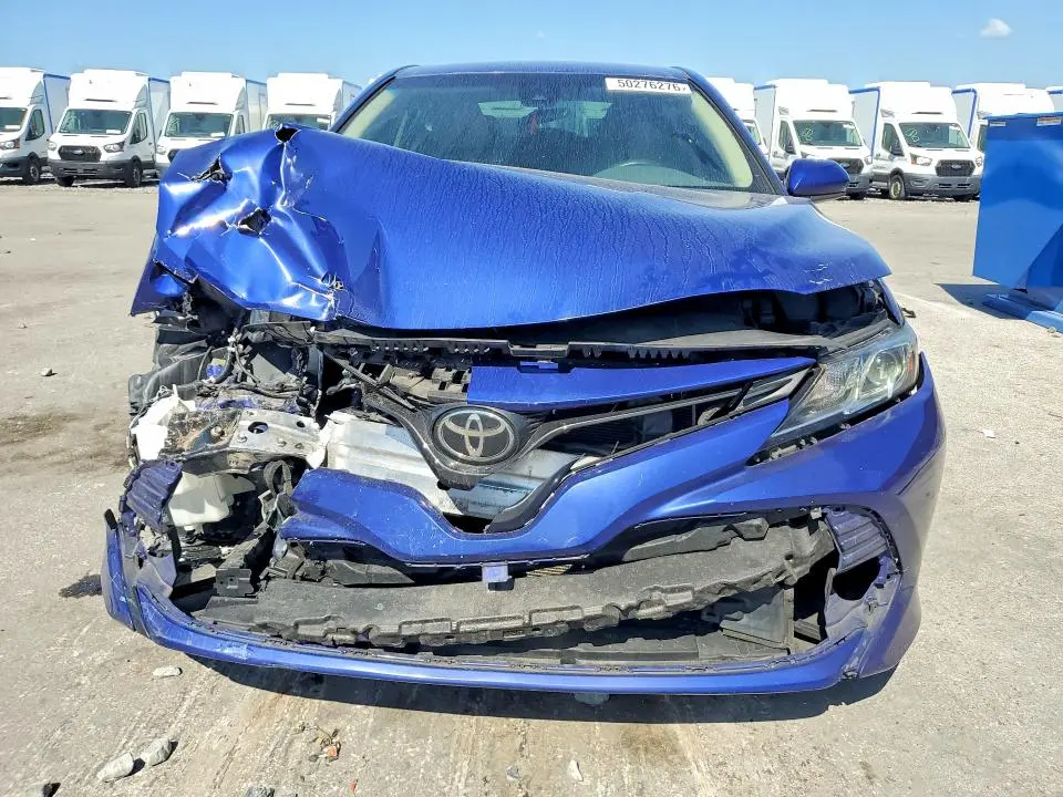 2018 TOYOTA CAMRY LE  