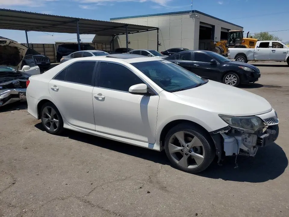 2014 TOYOTA CAMRY SE SPORT  