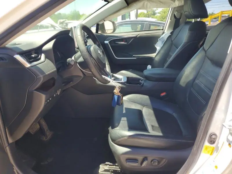 2019 TOYOTA RAV4 LIMITED  