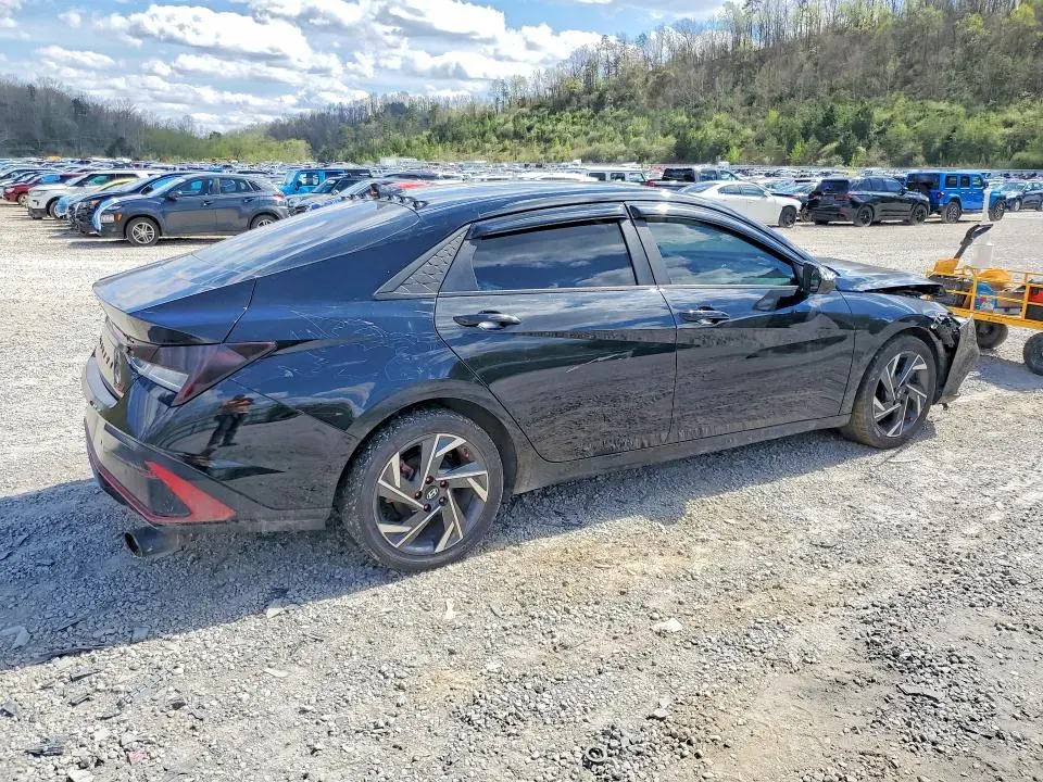 2024 HYUNDAI ELANTRA LIMITED  