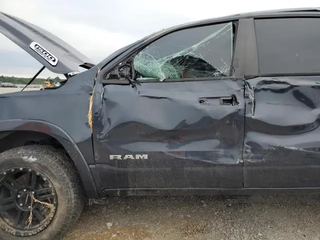 2019 RAM 1500 LARAMIE  