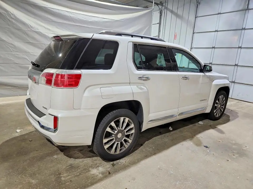 2017 GMC TERRAIN DENALI  