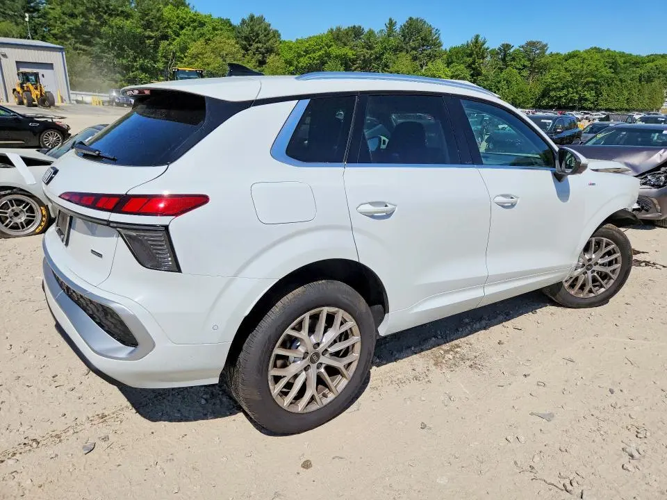 2026 AUDI Q3 S-LINE  