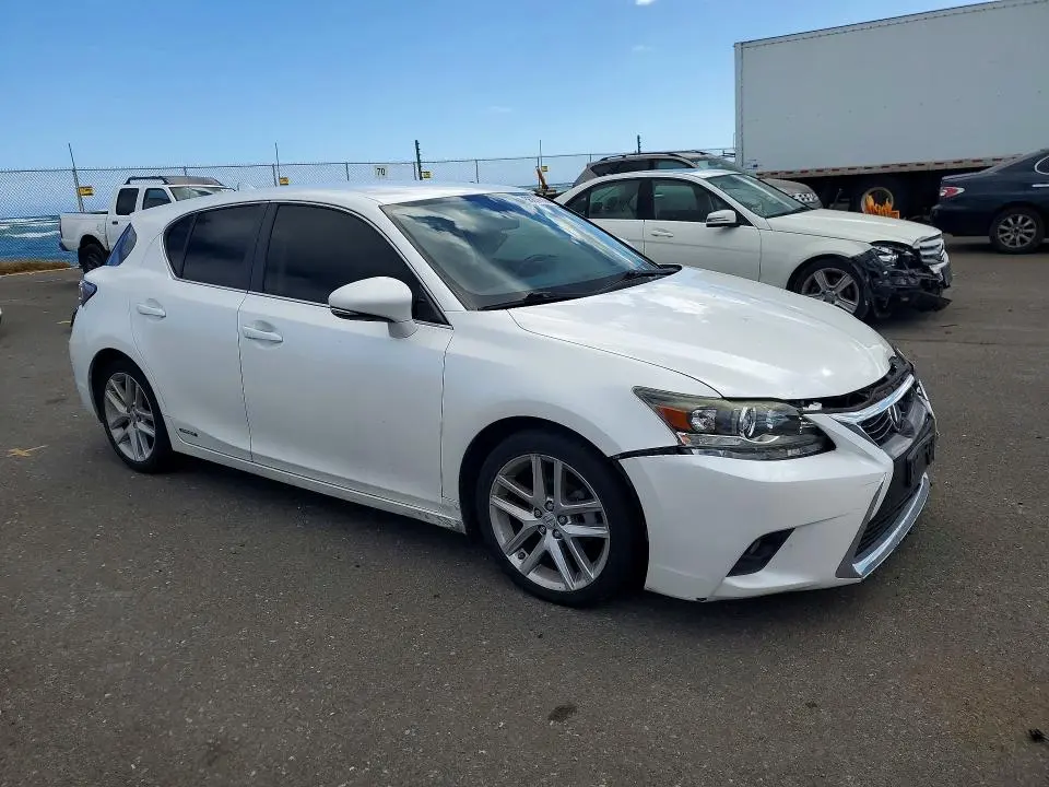 2016 LEXUS CT 200  