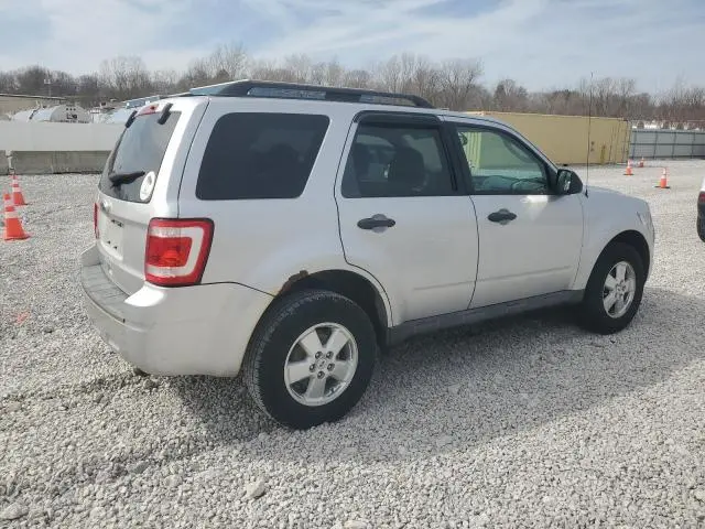 2010 FORD ESCAPE XLT