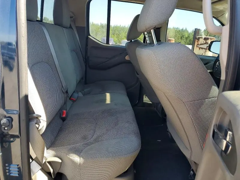 2019 NISSAN FRONTIER S  