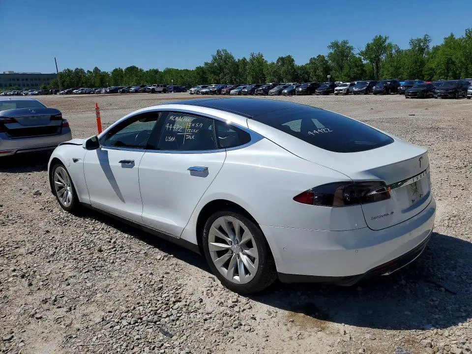 2015 TESLA MODEL S 85D  