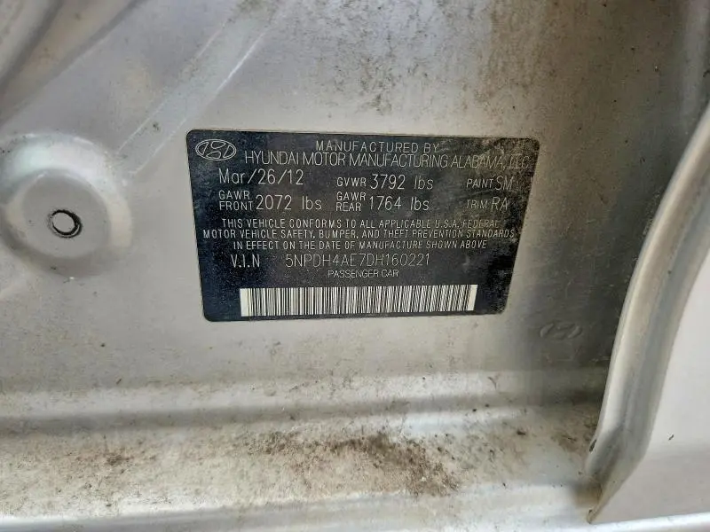 2013 HYUNDAI ELANTRA GLS  