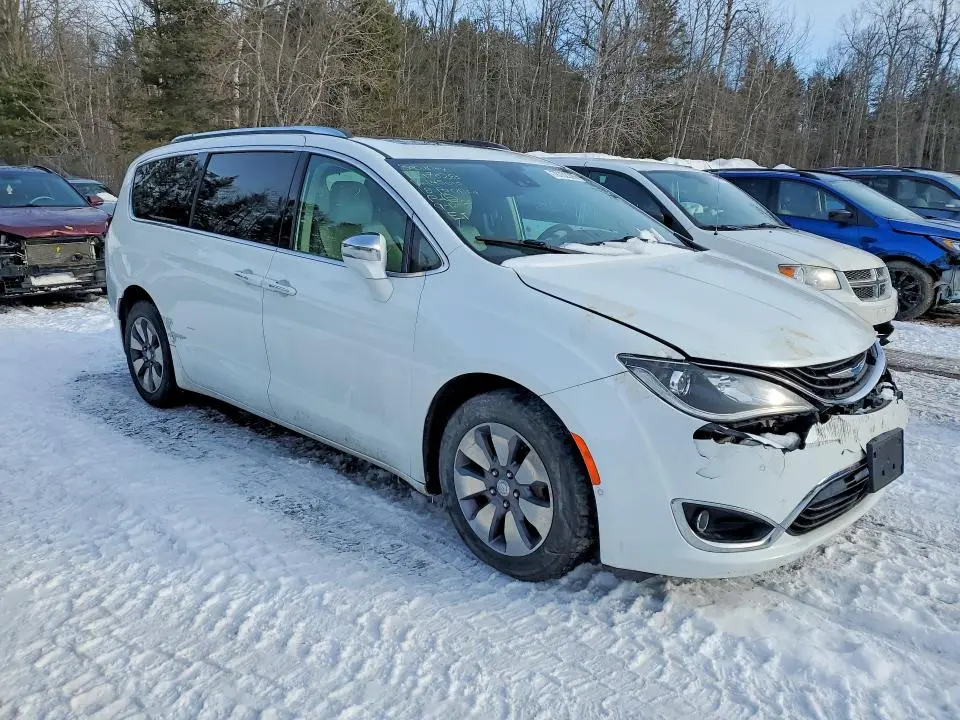 2018 CHRYSLER PACIFICA HYBRID LIMITED  