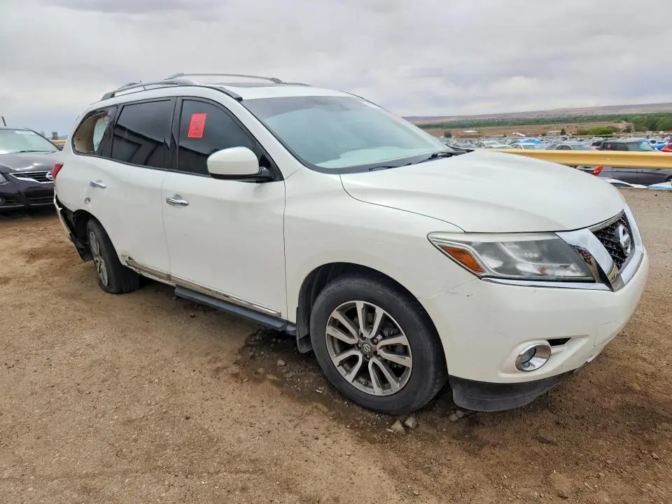 2013 NISSAN PATHFINDER S  