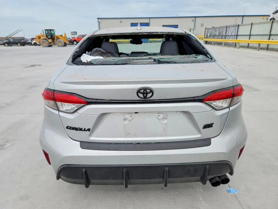 2024 TOYOTA COROLLA SE  